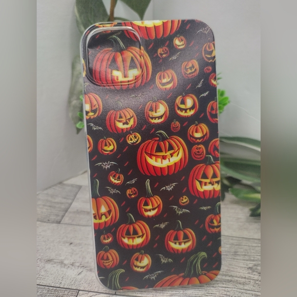 Halloween Theme Iphone 15  Plus Case - Picture 1 of 6